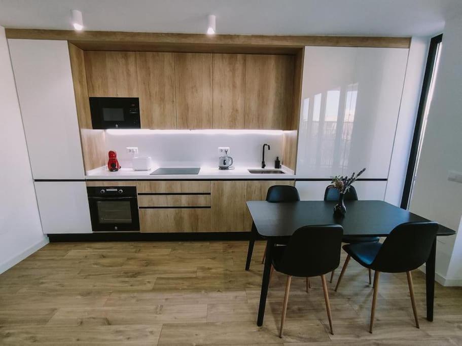 Penthouse With Terrace And Views Apartment มาลากา ภายนอก รูปภาพ